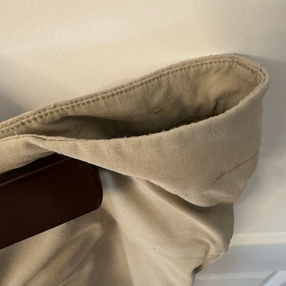Lululemon Athletica 36 x32 Tan Chinos Lightweight Casual Wear - Picture 7 of 9